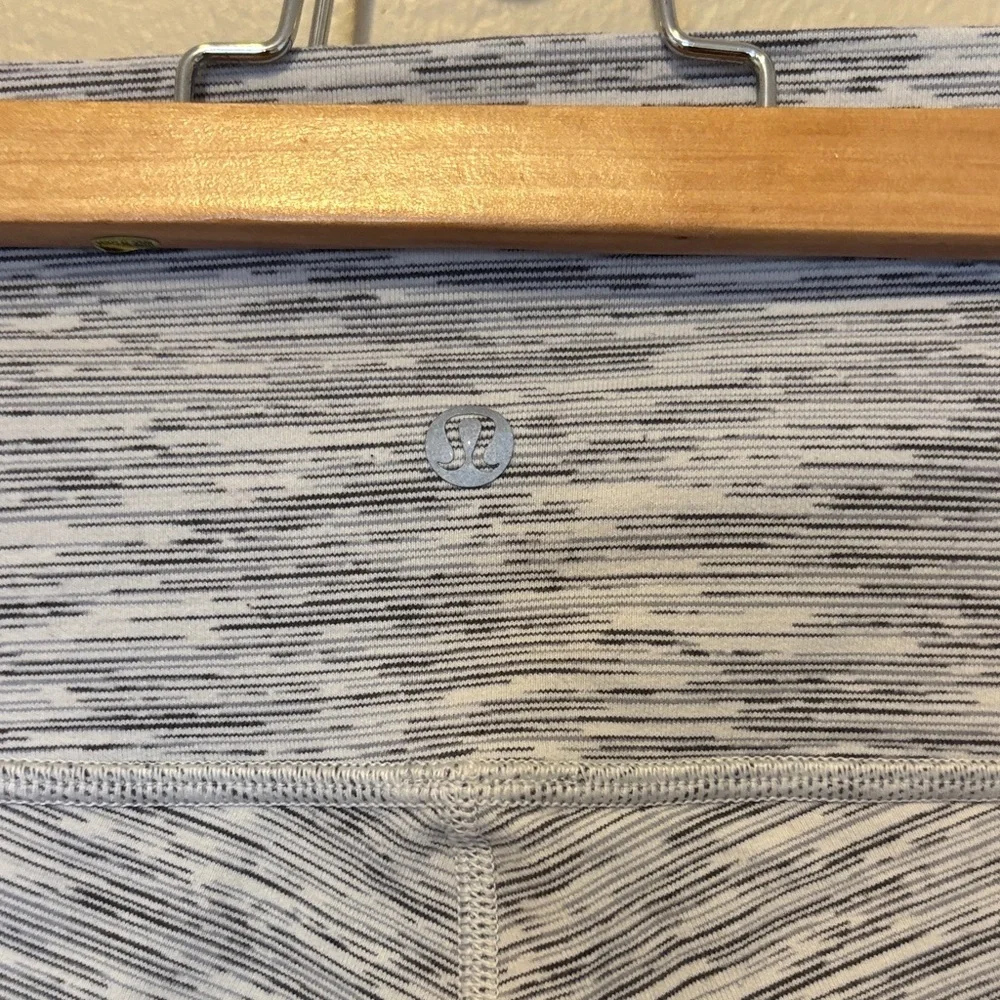 Lululemon Athletica Light Gray Leggings